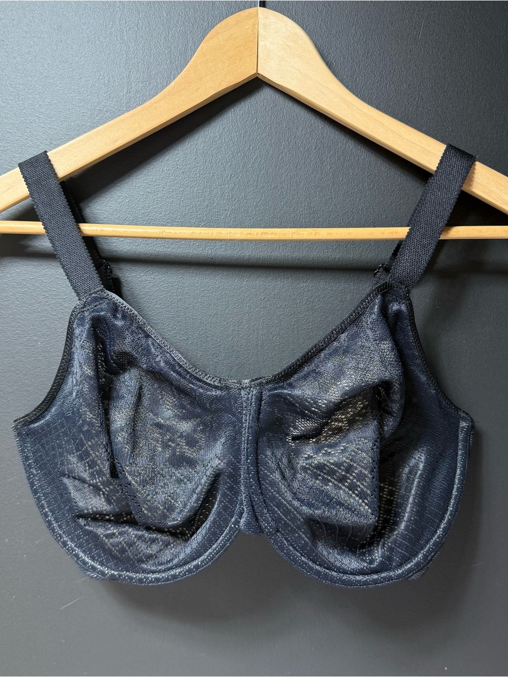Wacoal Visual Effects Minimizer Underwire Bra